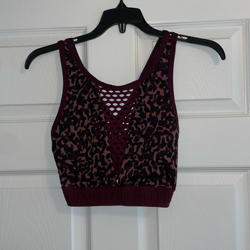 PINK SPORTS BRA